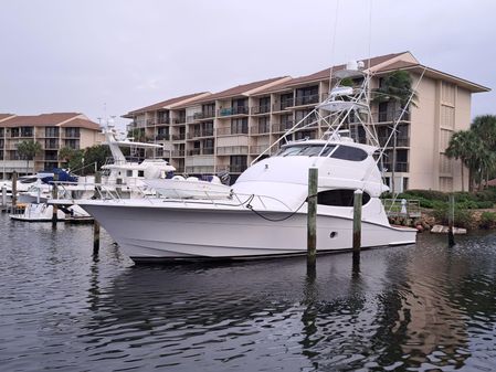 Hatteras 68 Convertible image