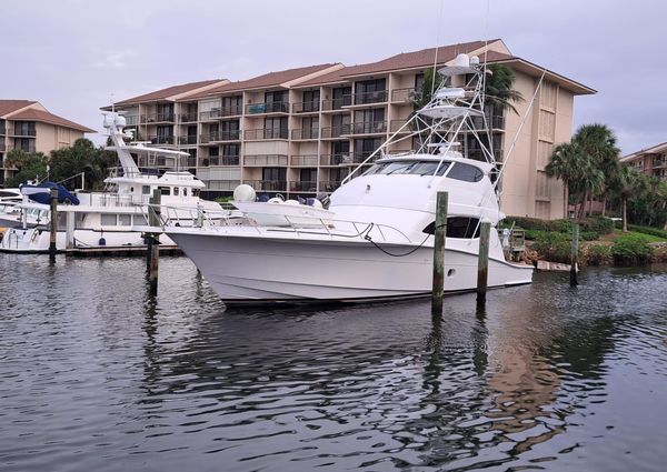 Hatteras 68 Convertible image