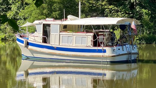 Sundowner Tug 30 Tug 