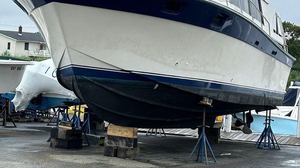 Silverton 40 Motor Yacht