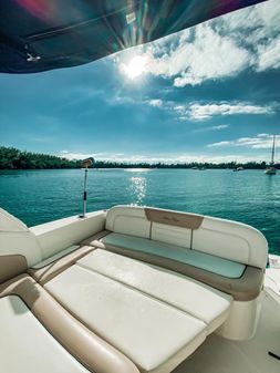 Sea Ray 330 Sundancer image