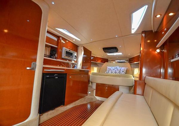 Sea Ray 330 Sundancer image