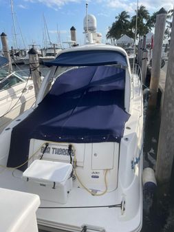 Sea Ray 330 Sundancer image