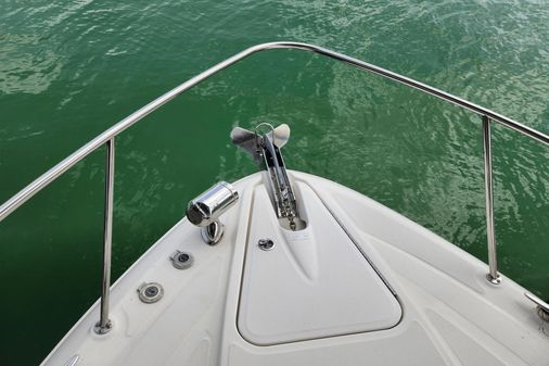 Sea Ray 330 Sundancer image