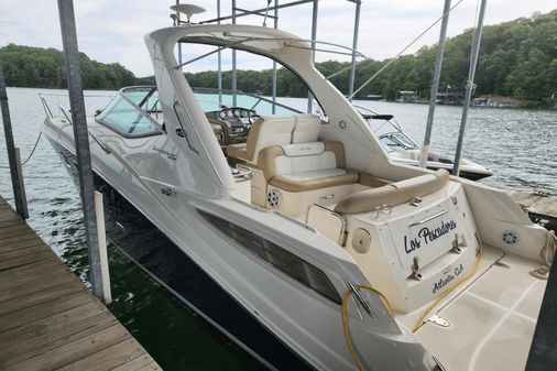 Sea Ray 330 Sundancer image