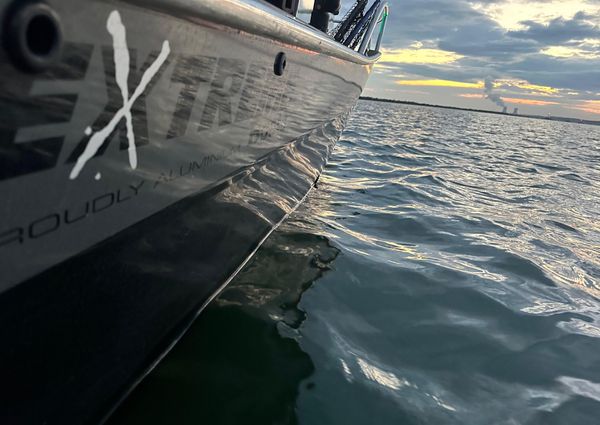 Extreme-boats 745-WALK-AROUND image