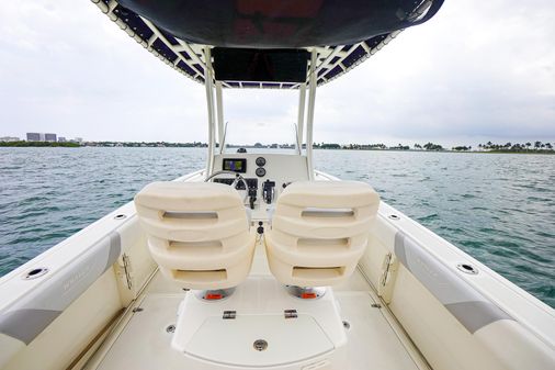 Boston Whaler 220 Outrage image