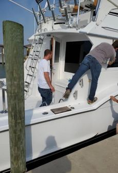 Hatteras 45-CONVERTIBLE image