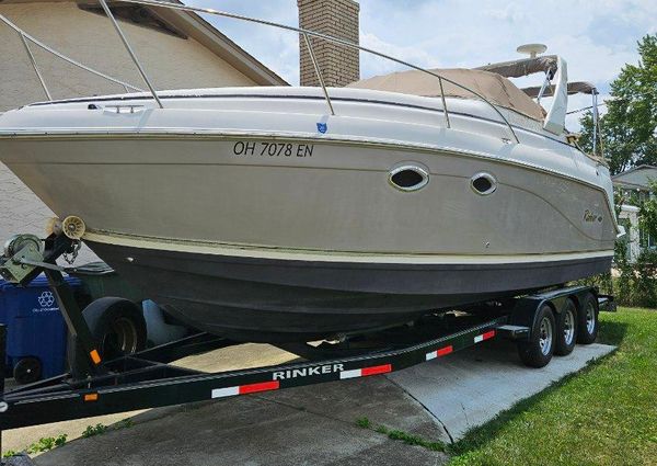 Rinker Fiesta Vee 270 image