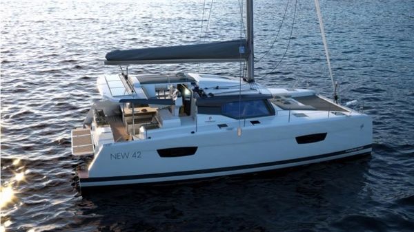 Fountaine Pajot 42 Astrea