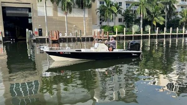 Maverick Master Angler 18 