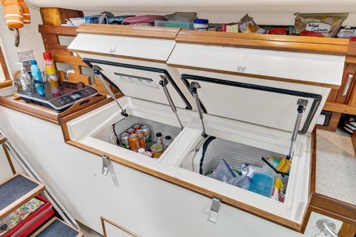 Island Packet SP Cruiser image