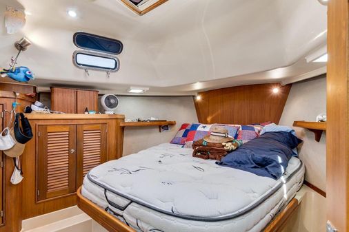 Island Packet SP Cruiser image