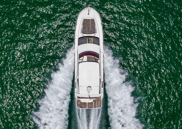 Prestige 520-FLYBRIDGE image