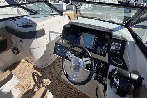 Sea Ray 290 SDX OB image