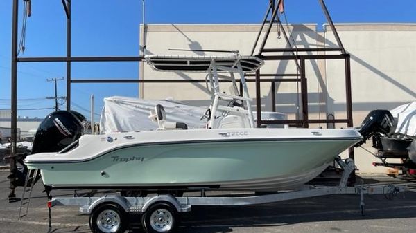 Bayliner Trophy T20CC