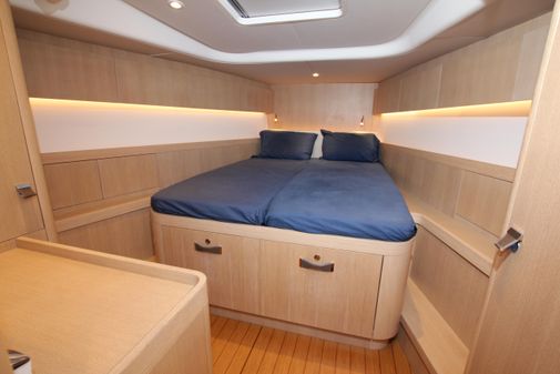 Nautor Swan 54 daggerboard image