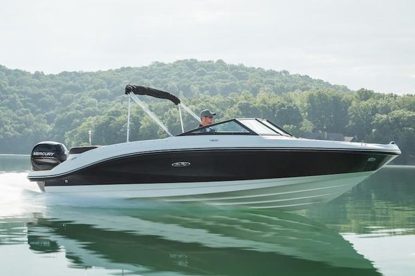 Sea Ray SPX 210 OB - main image