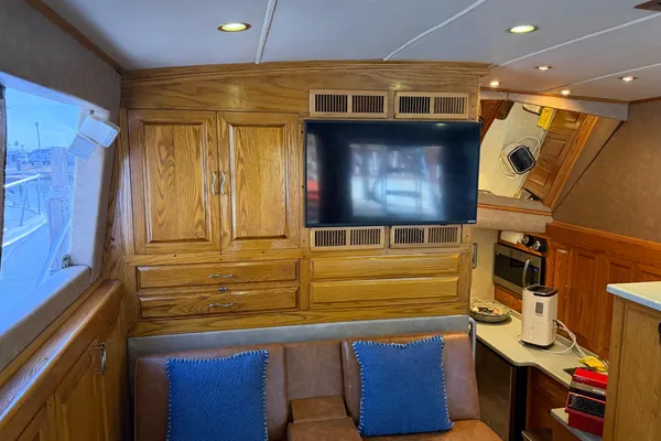 Bertram 42-CONVERTIBLE image