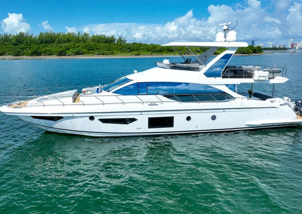 Azimut 66 image