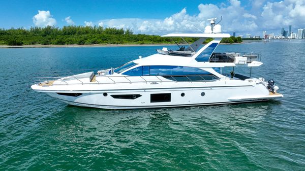 Azimut 66 image