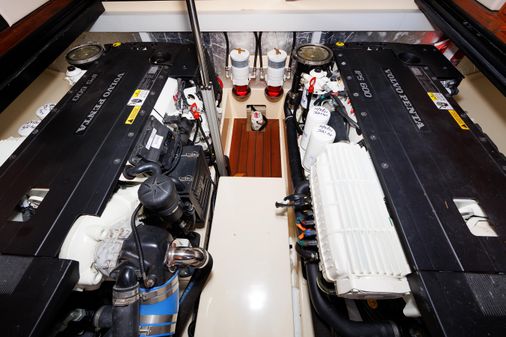 Palm Beach Motor Yachts PB50 image