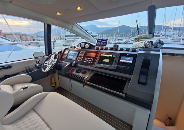 Azimut 68S 68 S image