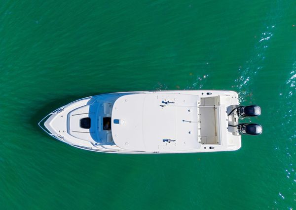 Boston-whaler 320-OUTRAGE image