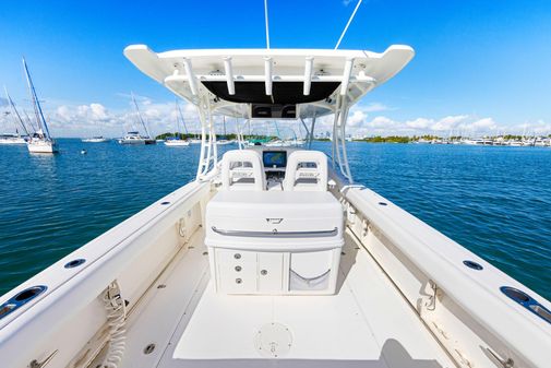 Boston-whaler 320-OUTRAGE image