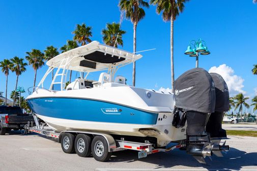 Boston-whaler 320-OUTRAGE image