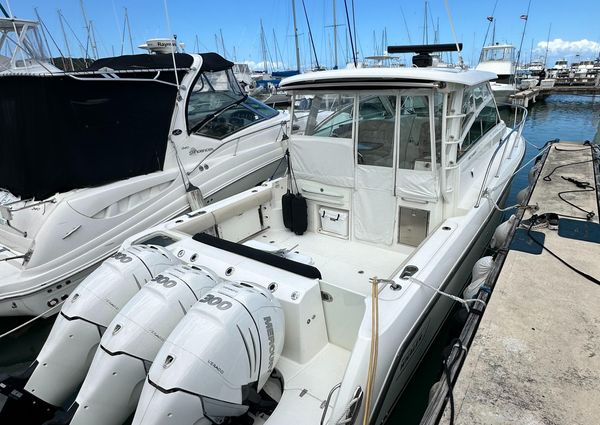 Boston Whaler 345 Conquest image