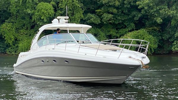 Sea Ray 420 Sundancer