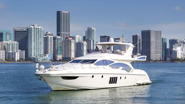 Azimut 70 