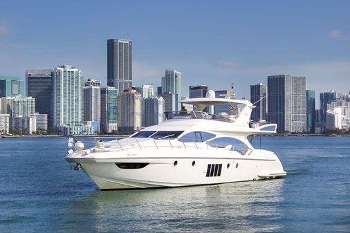 Azimut 70 image