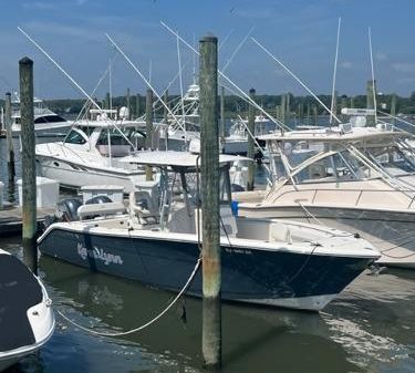 Cobia 277 Center Console 