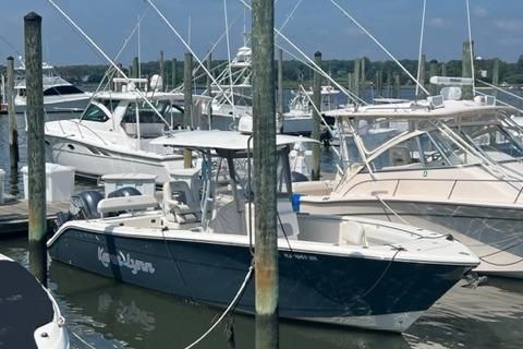 Cobia 277-CENTER-CONSOLE image
