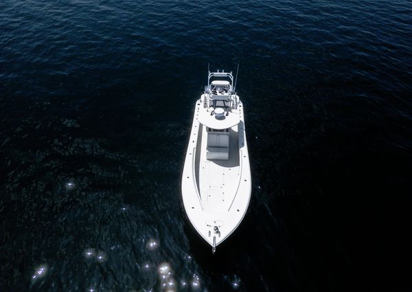 Yellowfin 34 image