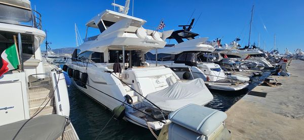 Sunseeker Manhattan 66 image