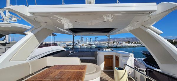 Sunseeker Manhattan 66 image