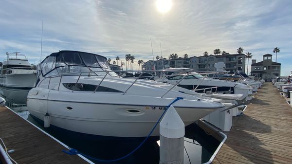 Bayliner 305