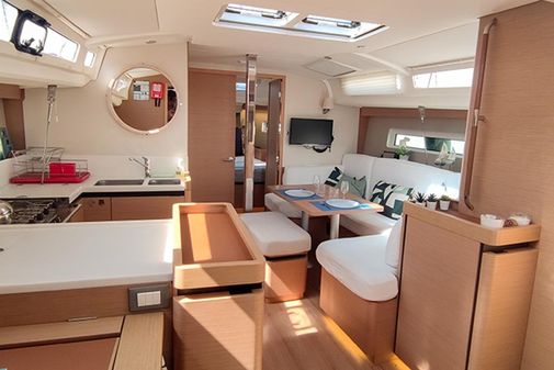 Jeanneau Sun Odyssey 440 image