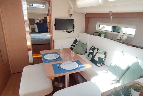 Jeanneau Sun Odyssey 440 image