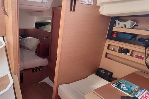 Jeanneau Sun Odyssey 440 image