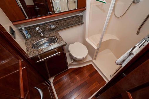 Sea Ray 52 Sedan Bridge image