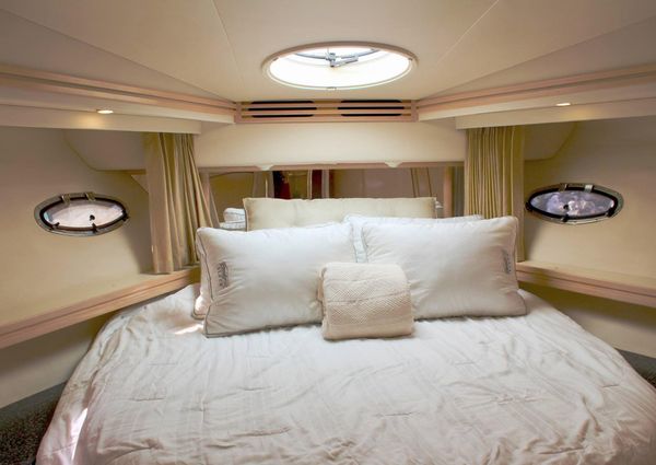 Carver 530-VOYAGER-PILOTHOUSE image