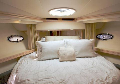 Carver 530-VOYAGER-PILOTHOUSE image