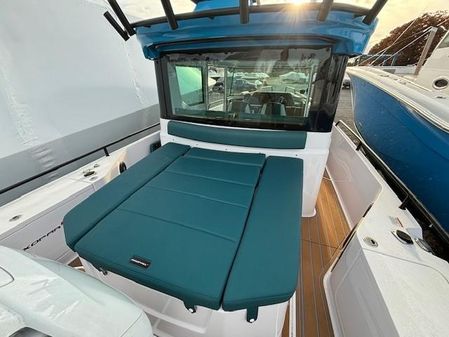 Axopar 28 AFT CABIN image