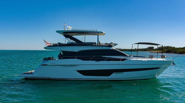Fairline Squadron 68
