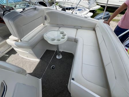 Bayliner 255 image