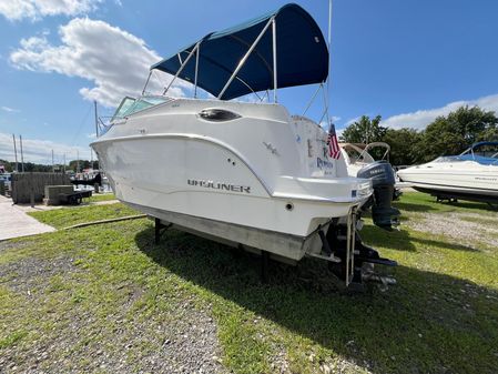 Bayliner 255 image